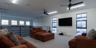 8504 S 10th Lane Gallery 23
