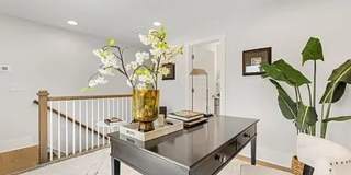 COMING SOON |3 BR/4.5B Newly Renovated Townhome | • 1-car garage |Loft Bonus Room w/Rooftop terrace| In Dilworth! Gallery 27