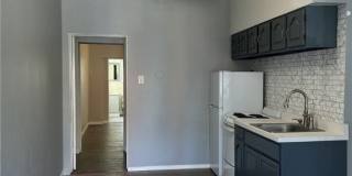 310 Stratford Ave Gallery 4