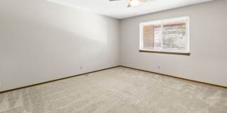 Spacious 3 Bedroom/ 3 Bath Townhouse Spacious 3 Bedroom/ 3 Bath Townhouse Gallery 16