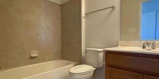 22489 CAMBRIDGEPORT Square Gallery 14