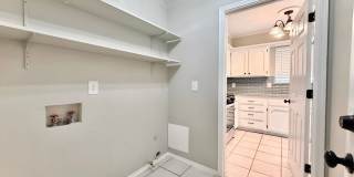 Updated Comfort with a Downstairs Primary Suite in Jenks Gallery 12