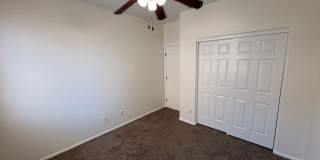 3bd/2ba 1374 sq ft in Chandler with POOL Gallery 14