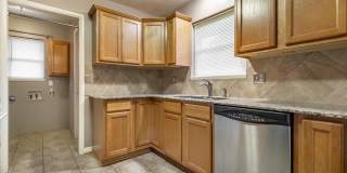 2108 Henderson Dr Gallery 4