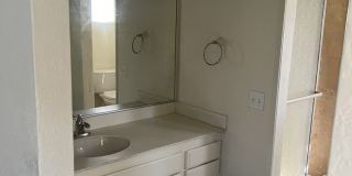 Live the Laid-Back Life at 1772 Corta Cresta! Gallery 21