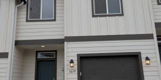 3 Bedroom 2.5 Bathroom Townhome Gallery 1