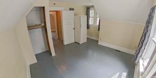 Fenced In Back Yard + Close to Manhattan Shopping Center + Pet-Friendly + Washer & Dryer Included! Available August 17th! Gallery 7