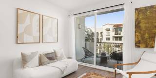 Eddy Redondo Residences Gallery 60