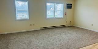 Beautiful 2BR Townhome Near Indian Park – Garage + Storage Gallery 4