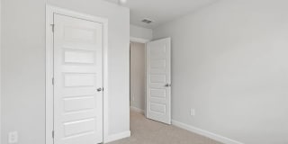 Brand New 3/2.5 Move In Ready Now! Gallery 19