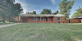2 Bedroom 1 Bathroom Home in The Nichols Hills Area 2 Bedroom 1 Bathroom Home in The Nichols Hills Area Gallery 1