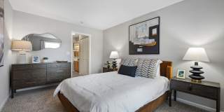 Versailles on the Lakes Schaumburg Gallery 13