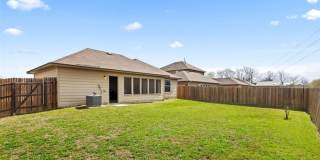 *COMING SOON* Charming 3-Bedroom Home in Prime New Braunfels Location! Gallery 36