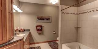 1070 Grandview Court Gallery 15