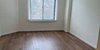 2111 Wisconsin Avenue NW, Unit 319 Gallery 16