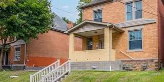 Beautifully remodeled 6 BR, 1.5 Bath brick home on level double-lot in Wilkinsburg! Gallery 28