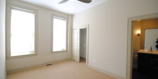 4701 McPherson Gallery 17