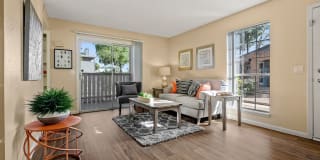 Cobblestone Gallery 8