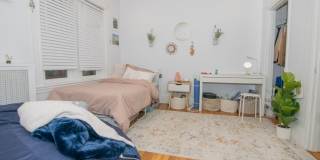 Large 2 bed next to Northeastern and Berklee for the upcoming school year! Gallery 6