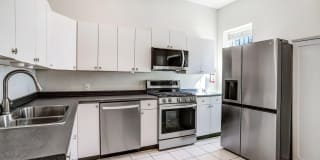 12 RHODE ISLAND Avenue NW Gallery 20