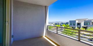Summerlin Beauty With Bed and Bath On 1st Floor Gallery 27