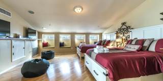 1664 E BRIDGEPORT Parkway Gallery 22