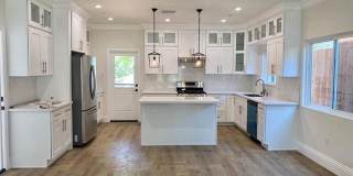 10303 Pinyon Avenue Gallery 3