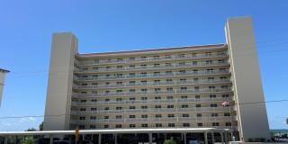 Fabulous Gulf Front Annual Furnished Rental on Venice Beach Gallery 1