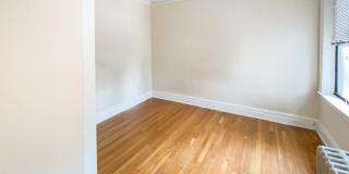 4715 North Leavitt St. Apt. Gallery 6