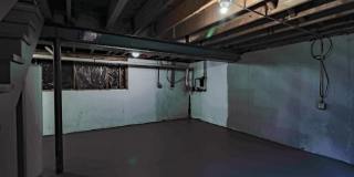 1000 Hunter Street Gallery 24