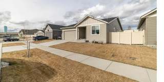 Spacious Open-Concept Single-Level Home Gallery 1