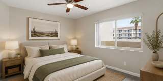 Central Phoenix Gem! Private Patio, Gated, Pool + Underground Parking Gallery 16
