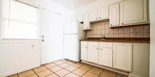 729 N Central Ave Gallery 12