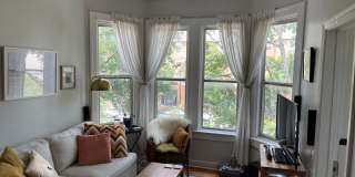 Capitol Hill Prime Gallery 1