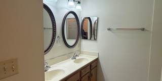 Maverick Apartments! Gallery 26