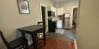 312 South Valentine Street Gallery 11