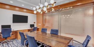 The Cosmopolitan at Reston Town Center Gallery 43