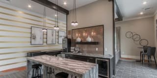 Mosby Poinsett Gallery 22