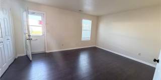 160 Wexford Drive Gallery 14
