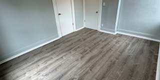 Beautiful Newly Renovated Home 3 BEDROOM 1 BATH, FENCED YARD, Bonus Space Gallery 12