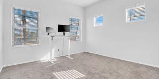 2929 N 37th Street Gallery 12