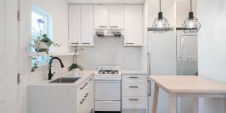 2540 1/2 Commonwealth Ave Gallery 21