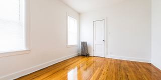 8051 S Ingleside Gallery 37