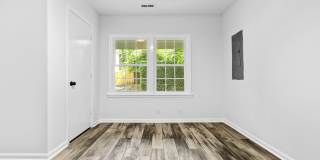 317 Ross Avenue Gallery 21