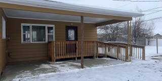 Lovely Spacious House in great location !! Gallery 1