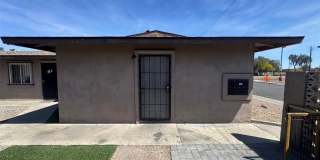 2505 Cedar Avenue Gallery 1