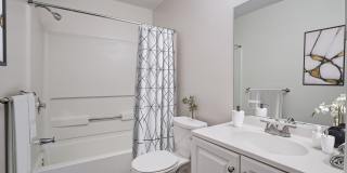 Chelsea Apartments Gallery 9