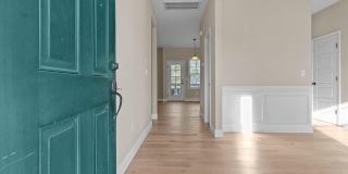 204 Sandy Springs Road Gallery 8