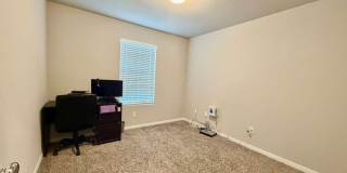 Like-New 4 Bedroom Home in Growing Community – Move-In Ready! Gallery 25