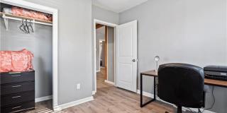 2224 E 68th Terrace 2224 E 68th Terrace Gallery 14